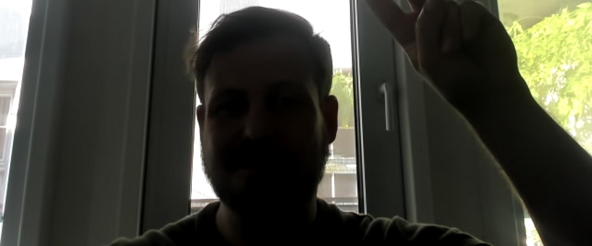 How to Adjust the Backlight Compensation on Your TikTok Webcam
