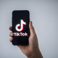 Compatible Video Sharing Services for TikTok Webcams
